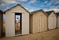 1040 - BEACH HUTS - HASTINGS SIMON - united kingdom